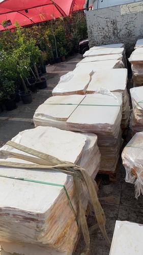 אבן מדרך טבעית מנוסרת כ 50/80 ס”מ