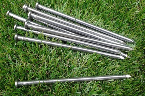 מסמרים לדשא סינתטי 1 ק”ג