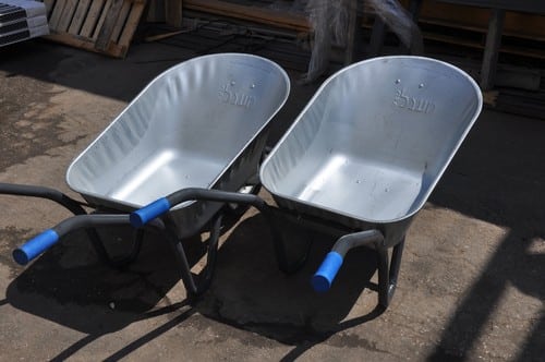 מריצה מגולוונת 120 ליטר