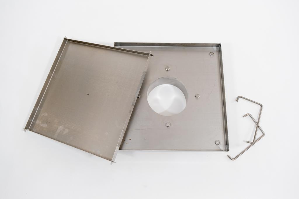 מכסה נירוסטה לבור חלחול במידה 50/50 ס”מ