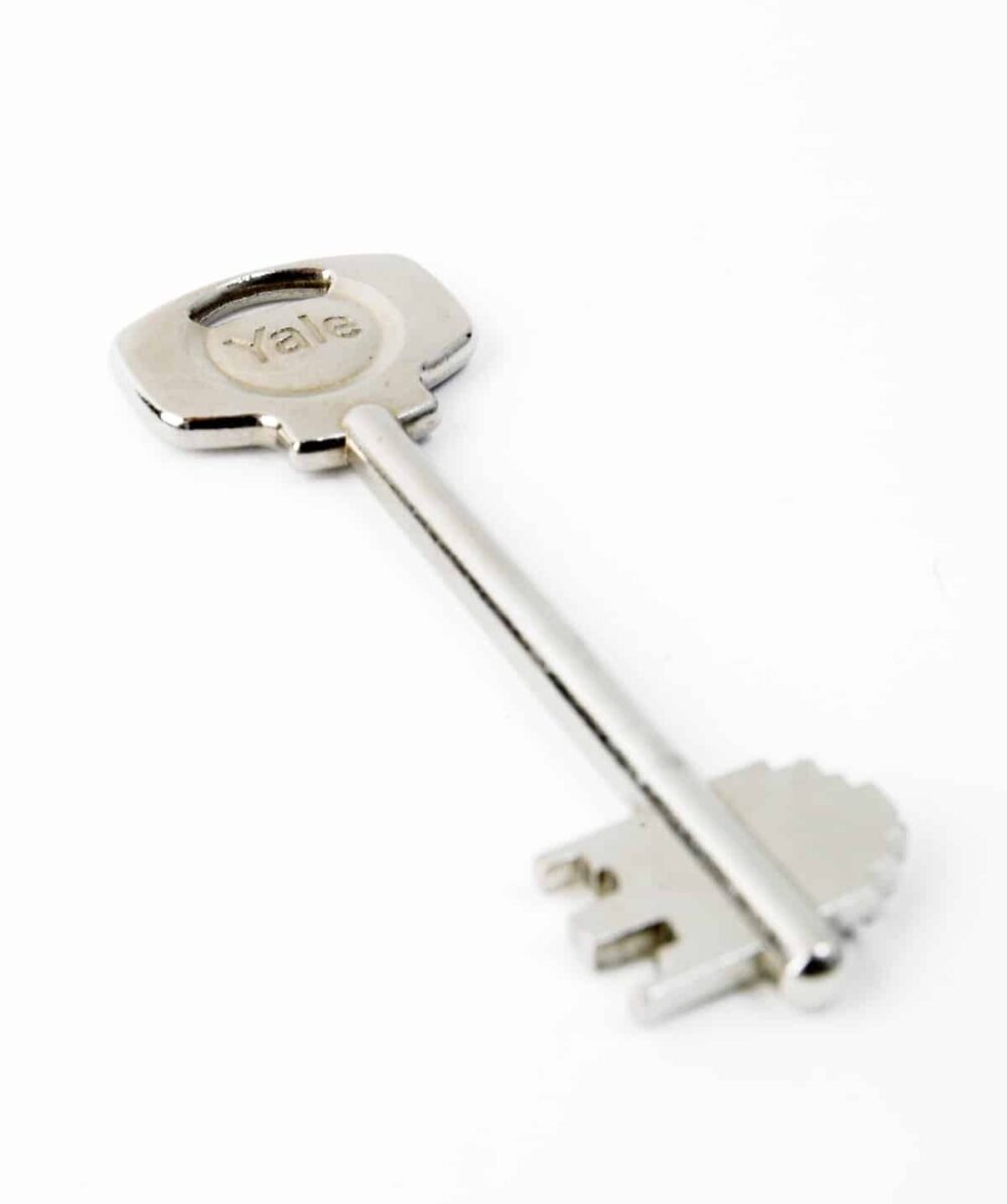 כספת מכנית חבויה Yale